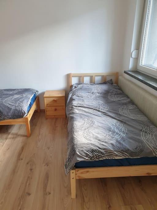 Schoene 2 Zimmer Wohnung Im Herzen Von Gleisdorf Exterior foto
